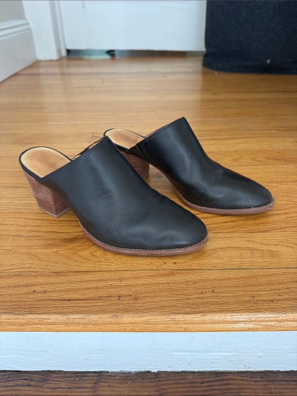 Madewell Women’s Black Leather Slip-On Mule Heels 8.5